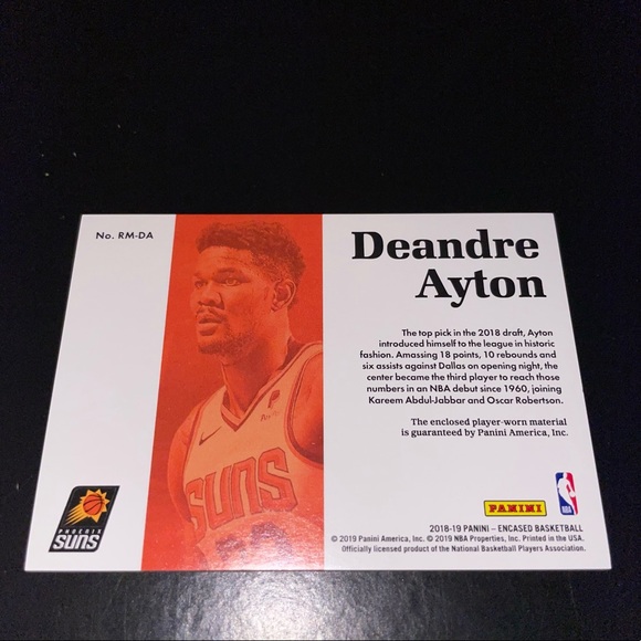 Deandre Ayton patch card - Panini Encased 2018-19 Rookie Materials - NOT MINT - Picture 2 of 5